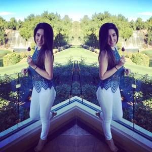 Meet your Posher, Valerie